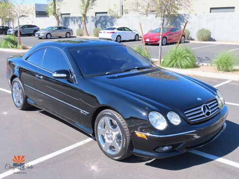 Used 2005 Mercedes-Benz CL 600 w/ AMG Sport Pkg image 38