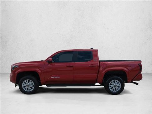 Used 2025 Toyota Tacoma SR5 image 8