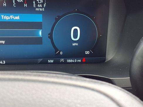 Used 2025 Ford F150 XL w/ Equipment Group 103A High AWD/4WD image 18