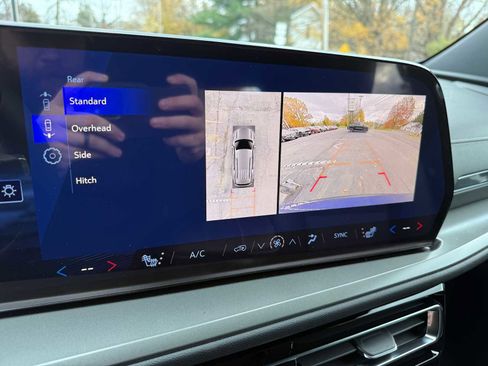 New 2026 Chevrolet Traverse LT image 53