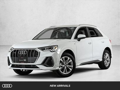 Certified 2025 Audi Q3 2.0T Premium w/ Convenience Package