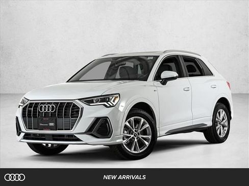 Certified 2025 Audi Q3 2.0T Premium w/ Convenience Package image 1