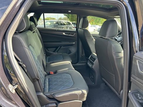 New 2026 Volkswagen Atlas Cross Sport SEL Premium R-Line AWD/4WD image 48