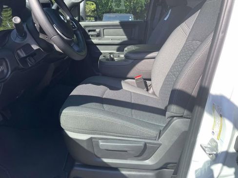 New 2026 RAM 3500 Tradesman AWD/4WD image 16