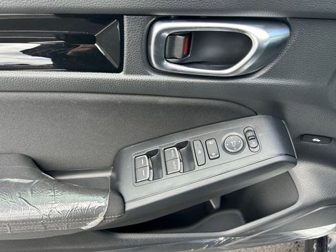 Used 2026 Honda Civic Sport image 17