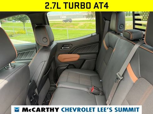 Used 2025 GMC Canyon AT4 AWD/4WD image 41