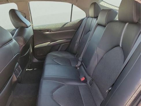 Used 2022 Toyota Camry XSE image 13