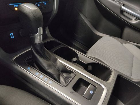 Used 2017 Ford Escape SE w/ Equipment Group 201A FWD image 26