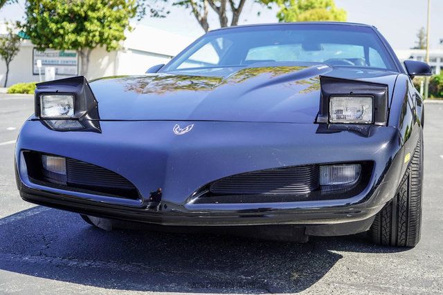 Used 1992 Pontiac Firebird Formula RWD image 93