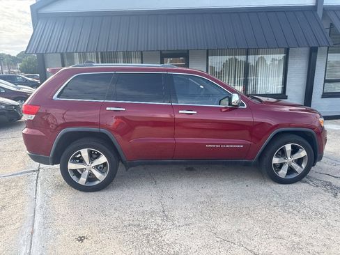 Used 2015 Jeep Grand Cherokee Limited w/ Trailer Tow Group IV AWD/4WD image 8