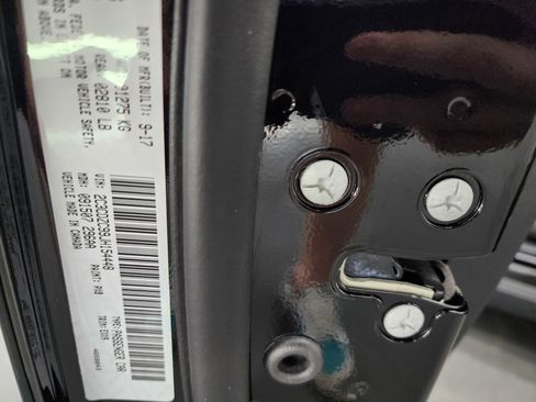 Used 2018 Dodge Challenger SRT Hellcat image 63