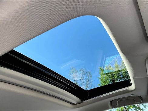 Used 2024 Honda Accord EX image 14