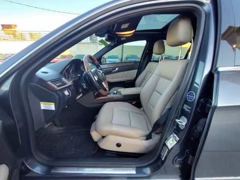 Used 2013 Mercedes-Benz E 350 Luxury image 14