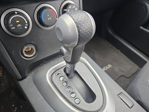 Used 2014 Nissan Rogue S w/ Convenience Package image 15