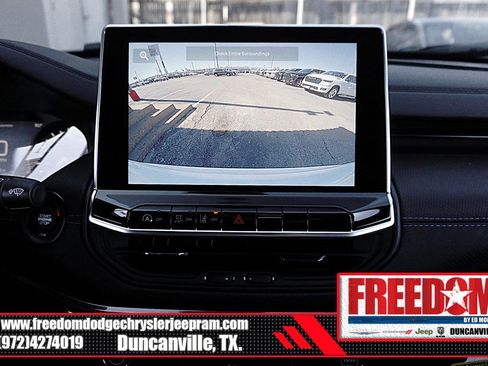 New 2026 Jeep Compass Latitude image 22