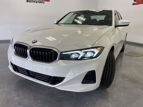 Used 2025 BMW 330i xDrive 330i xDrive w/ Convenience Package image 6