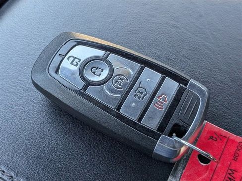 Used 2022 Ford Explorer Platinum w/ Equipment Group 601A image 34