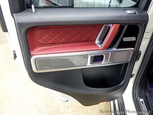 Used 2022 Mercedes-Benz G 550 image 31