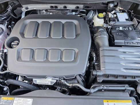 New 2026 Volkswagen Tiguan S image 20