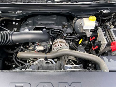 Used 2020 RAM 1500 Big Horn AWD/4WD image 30