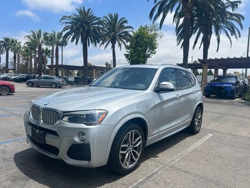 Used 2017 BMW X3 xDrive28i AWD/4WD image 2