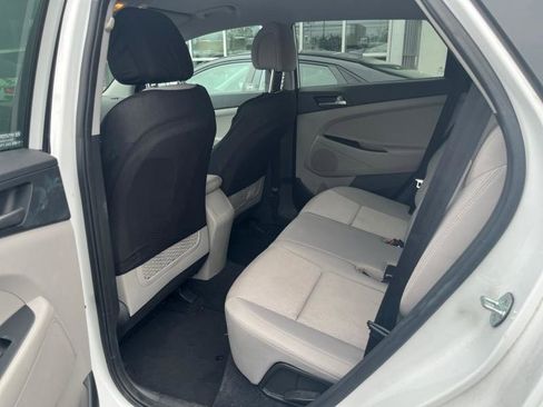 Used 2017 Hyundai Tucson SE image 27