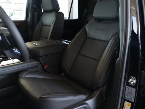 New 2026 GMC Yukon Denali image 26