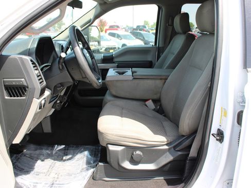 Used 2019 Ford F250 XLT w/ Snow Plow Prep Package AWD/4WD image 11
