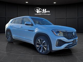 New 2026 Volkswagen Atlas Cross Sport SEL Premium R-Line video 1