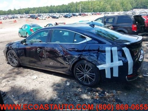 Used 2025 Lexus ES 300h w/ Premium Package image 7