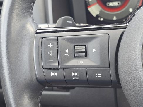 Used 2023 Nissan Rogue Platinum w/ Platinum Premium Package AWD/4WD image 26