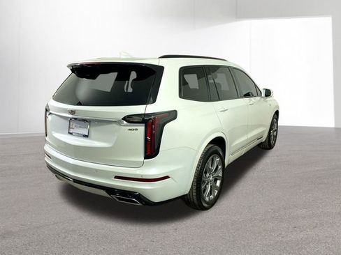 Used 2020 Cadillac XT6 Sport image 36