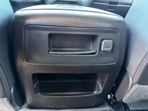 Used 2019 Chevrolet Silverado 2500 LTZ w/ Duramax Plus Package image 39