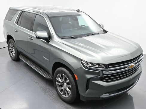 Used 2023 Chevrolet Tahoe LT w/ Luxury Package AWD/4WD image 39