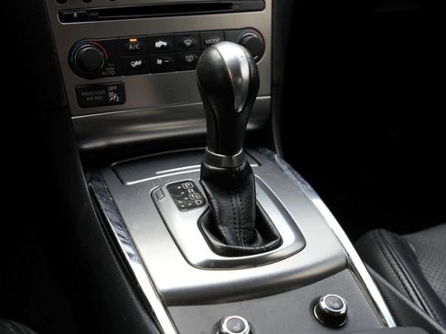 Used 2012 INFINITI G37 Journey w/ Premium Pkg RWD image 14