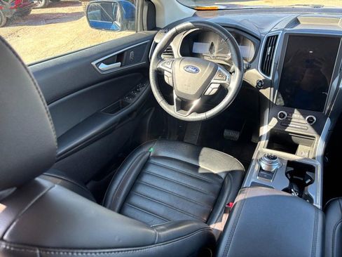 Used 2024 Ford Edge SEL w/ Convenience Package image 13