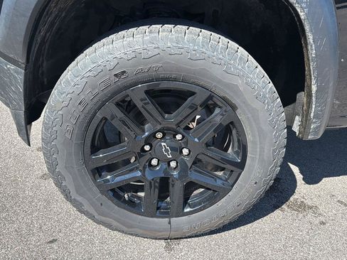 Used 2024 Chevrolet Colorado Trail Boss w/ Safety Package AWD/4WD image 15