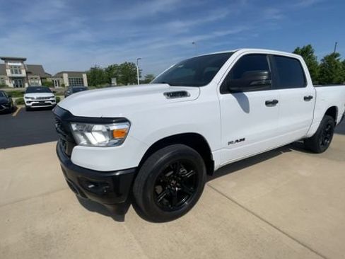 Used 2023 RAM 1500 Big Horn AWD/4WD image 6