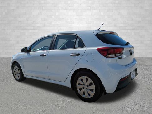 Used 2018 Kia Rio LX image 4