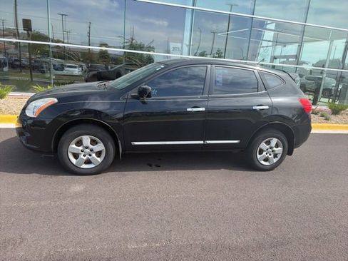 Used 2012 Nissan Rogue S FWD image 3