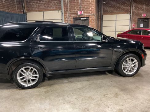 Used 2023 Dodge Durango GT AWD/4WD image 6
