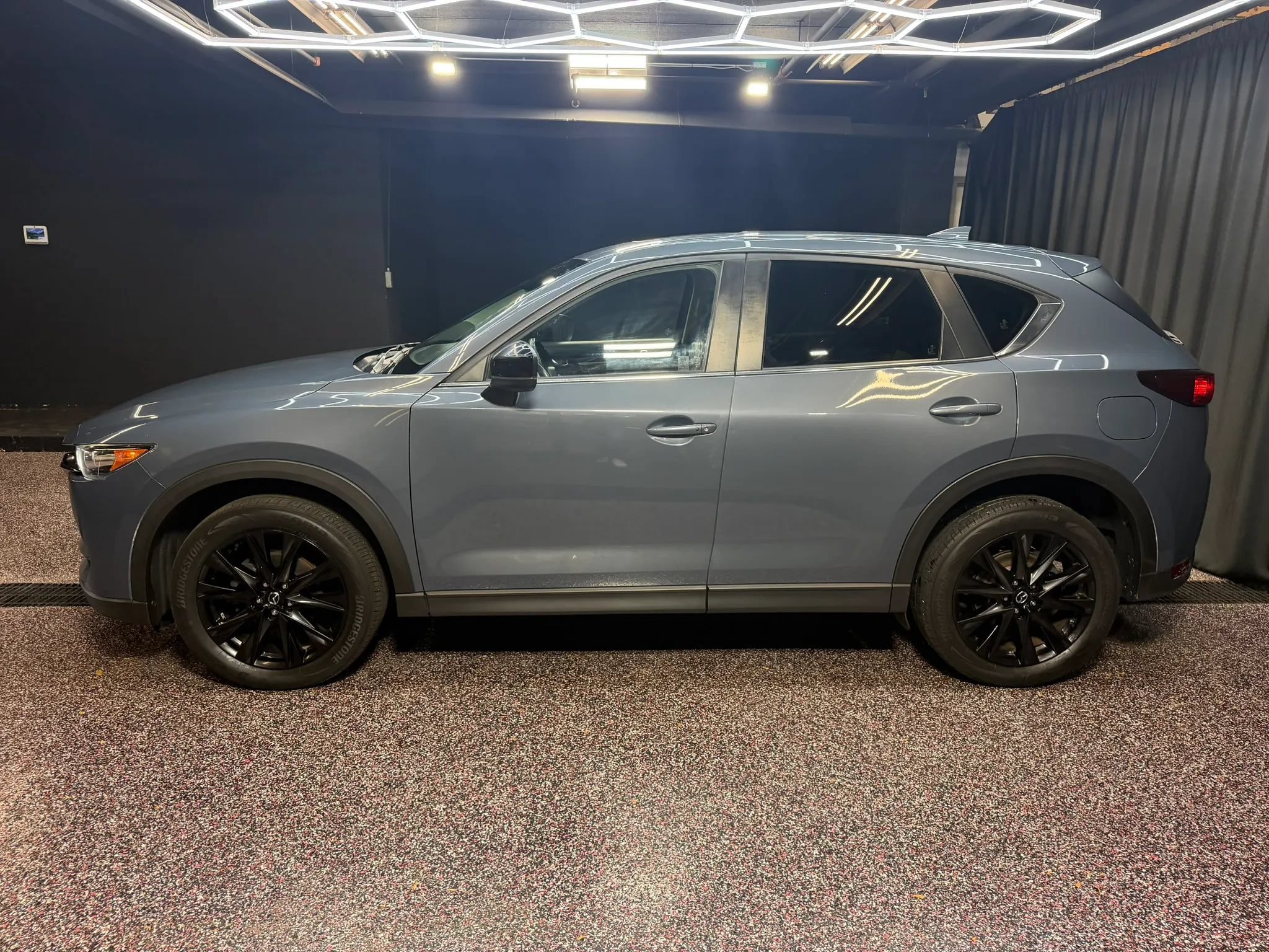 Used 2021 MAZDA CX-5 Carbon Edition AWD/4WD image 4