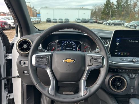 Certified 2023 Chevrolet Blazer Premier image 24