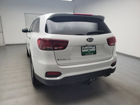 Used 2020 Kia Sorento FWD V6 image 6