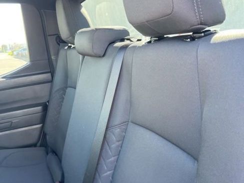 Used 2025 Toyota Tacoma SR5 image 9