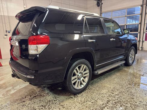 Used 2013 Toyota 4Runner Limited AWD/4WD image 6