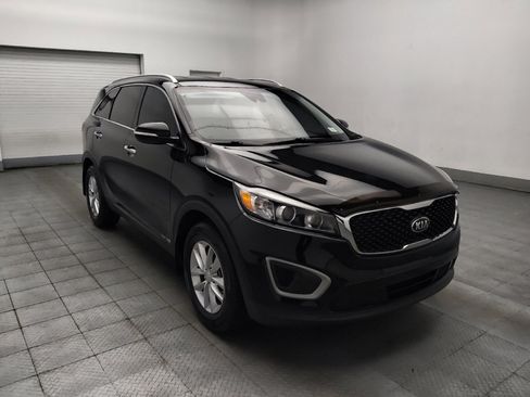 Used 2017 Kia Sorento AWD w/ LX V6 Convenience Package image 13