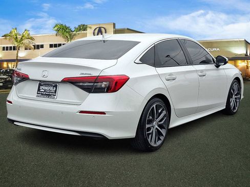 Used 2024 Honda Civic Touring image 7