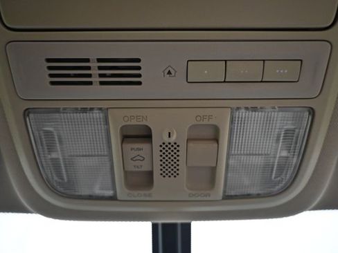 Used 2016 Honda Accord EX-L image 33