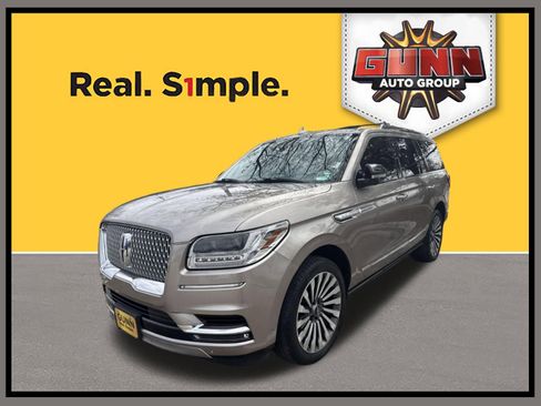 Used 2018 Lincoln Navigator Reserve w/ Technology Package image 2
